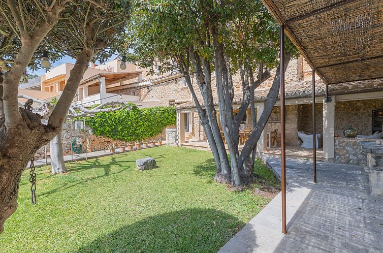 Vakantiehuis "Pintor" mit Terrasse