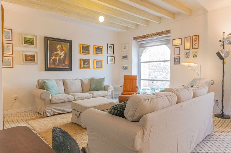 Vakantiehuis "Pintor" mit Terrasse