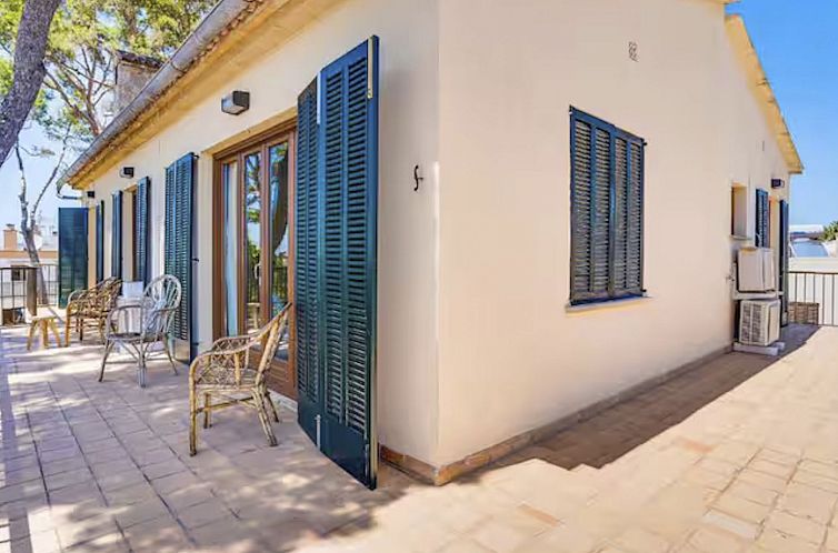 Vakantiehuis Villa mit Pool in Cala Estancia, nahe Palma