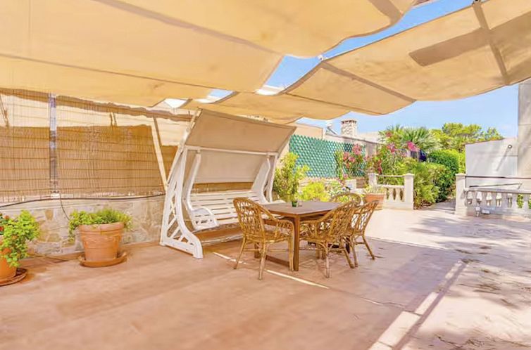 Vakantiehuis Villa mit Pool in Cala Estancia, nahe Palma