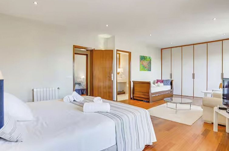 Vakantiehuis Villa mit Pool in Cala Estancia, nahe Palma