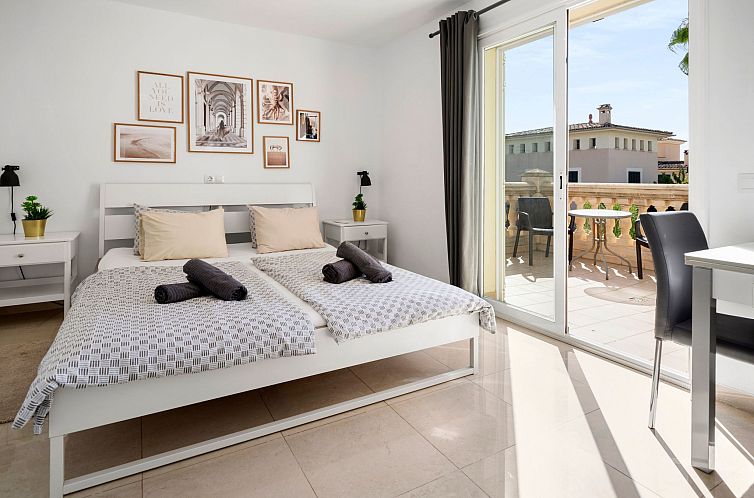 Vakantiehuis Villa SOL FELOSTAL, 130m zum Strand, nahe Airpo