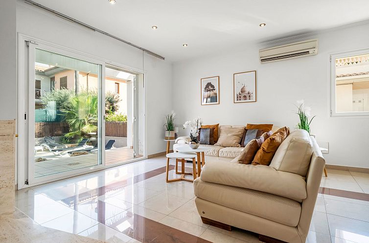 Vakantiehuis Villa SOL FELOSTAL, 130m zum Strand, nahe Airpo