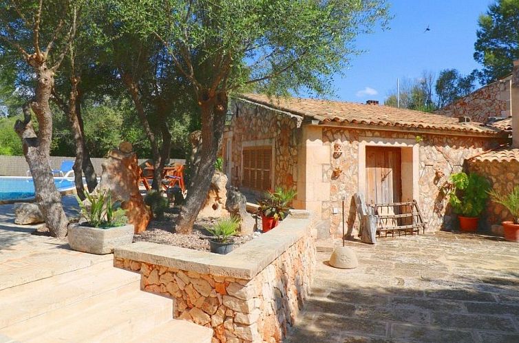 Vakantiehuis Finca Alfabia Campos