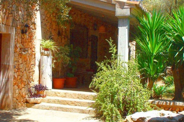 Vakantiehuis Finca Alfabia Campos