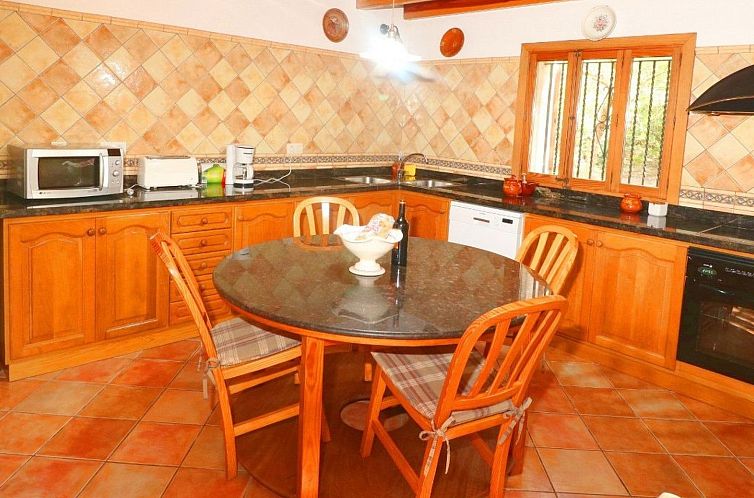 Vakantiehuis Finca Alfabia Campos