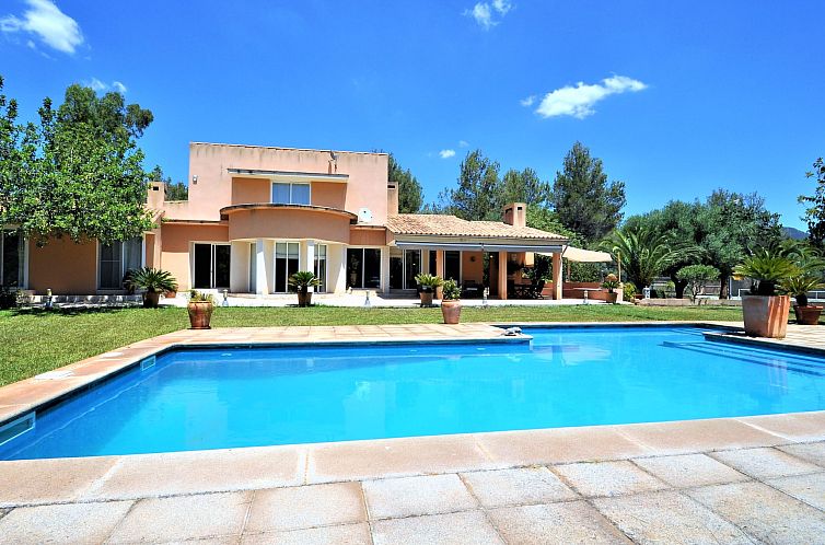 Vakantiehuis Villa con piscina y pista de tenis privada idea