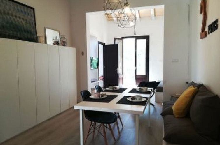 Appartement Touristenwohnung "Pins" mit Terrasse