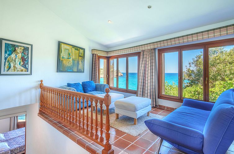 Vakantiehuis Cala Mendia Sea Views