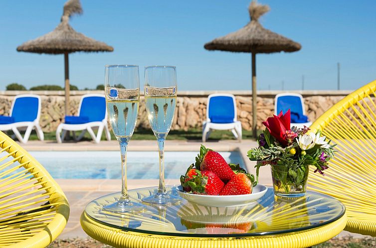 Vakantiehuis S'Hort de Marina mit Pool