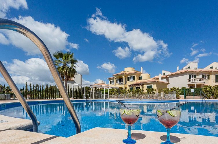 Vakantiehuis Strandnahes Ferienhaus mit schönem Garten