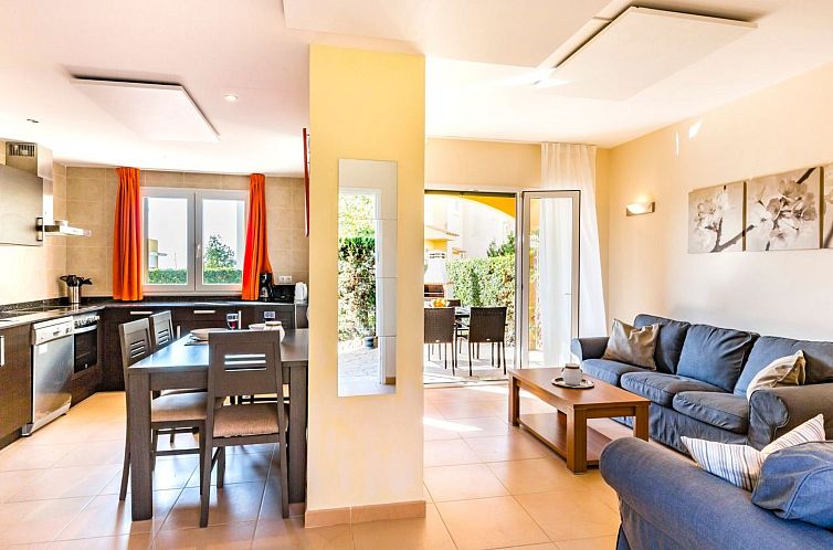 Vakantiehuis Strandnahes Ferienhaus mit schönem Garten