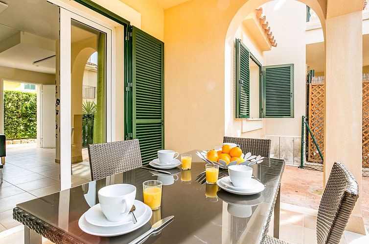 Vakantiehuis mit Dachterrasse und Meerblick