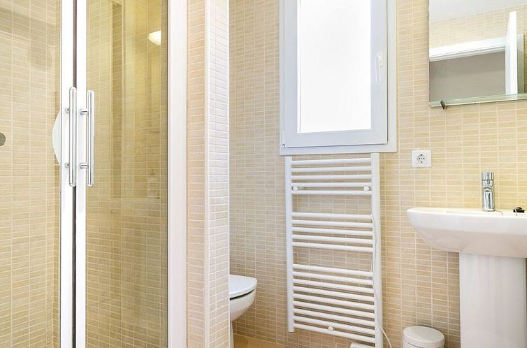 Appartement Wohnung mit gemeinsamem Pool, Grill und Meerblic