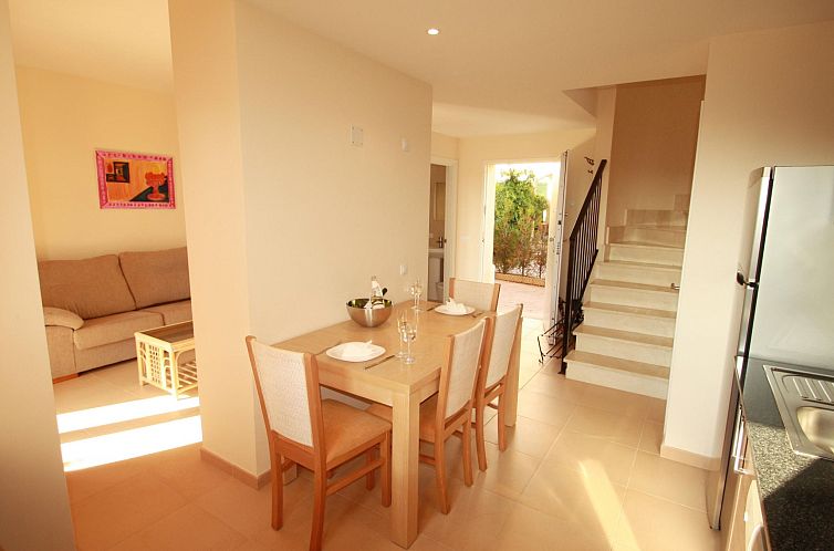 Vakantiehuis Mediterranes Ferienhaus mit privatem Garten