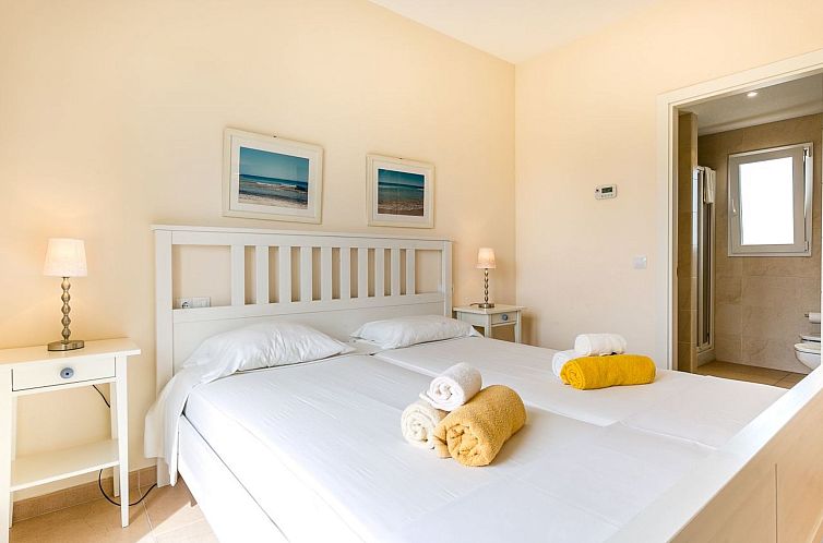 Vakantiehuis Wunderschönes Haus in Urbanització El Paraís