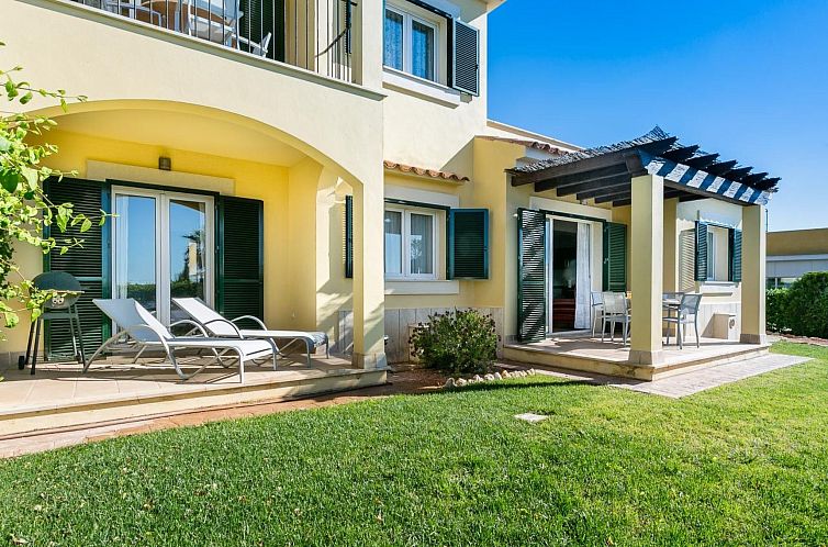 Appartement Strandnahes, modernes Reihenhaus mit Pool