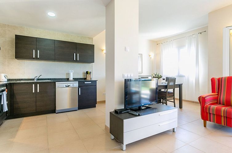 Appartement Strandnahes, modernes Reihenhaus mit Pool