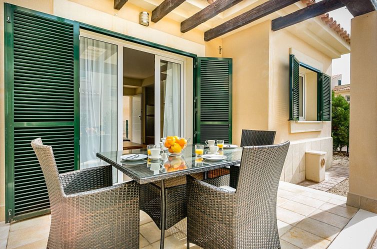 Appartement Modernes Apartment mit Gemeinschaftspool