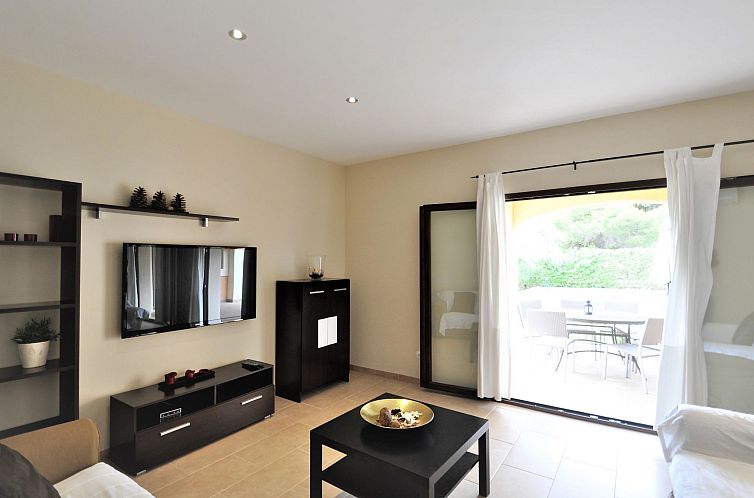 Vakantiehuis VILLA MONICA en barrio residencial de Cala Pi p