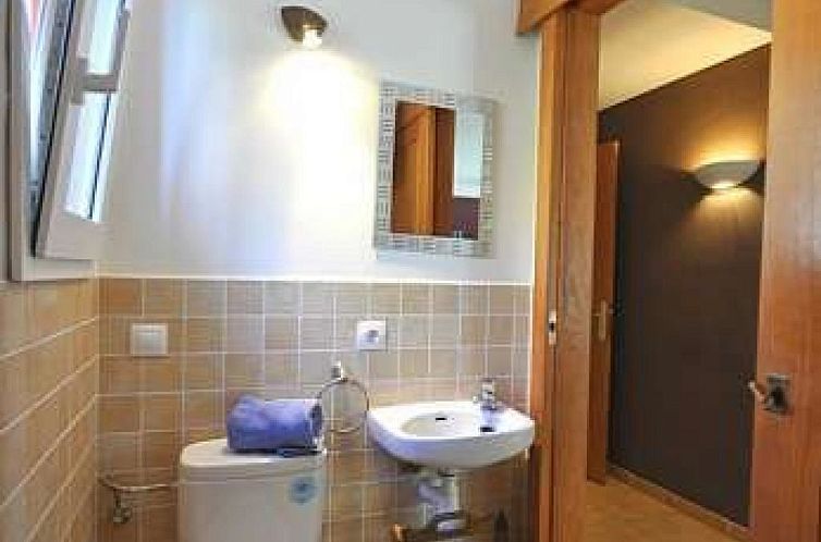 Vakantiehuis VILLA en Zona residencial tranquila con piscina