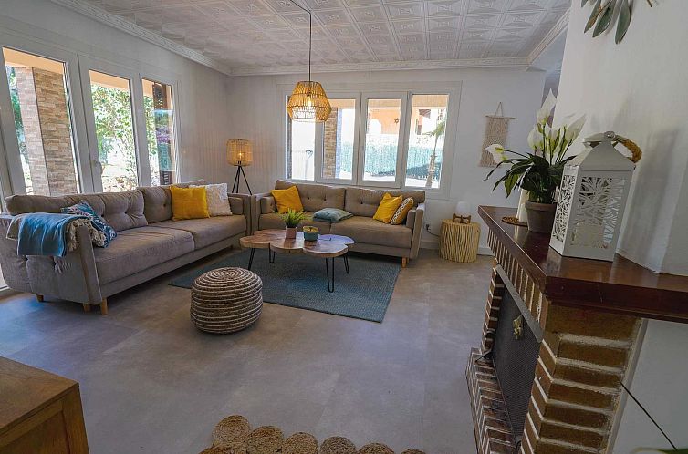 Vakantiehuis mit Privatpool für 5 Personen  + 1 Kind ca. 21
