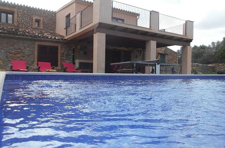 Vakantiehuis Freistehendes Landhaus mit Schwimmbad