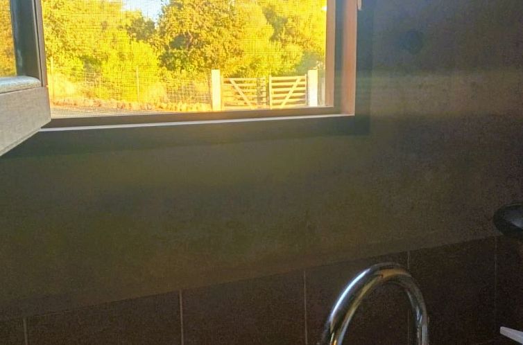 Vakantiehuis mit eigenem Garten und Schwimmbad.