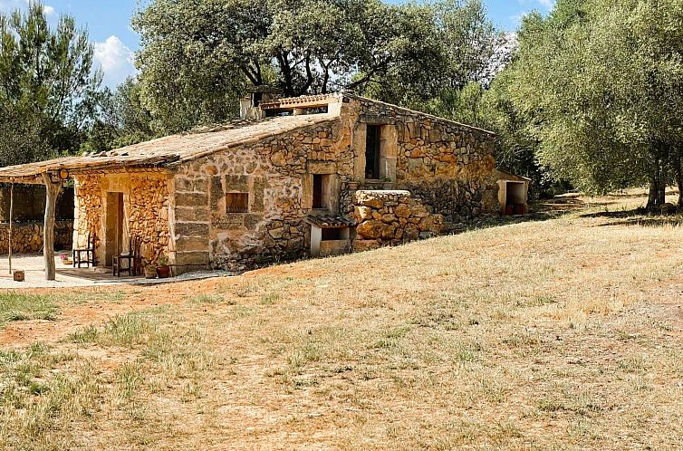 Vakantiehuis mit eigenem Garten und Schwimmbad.