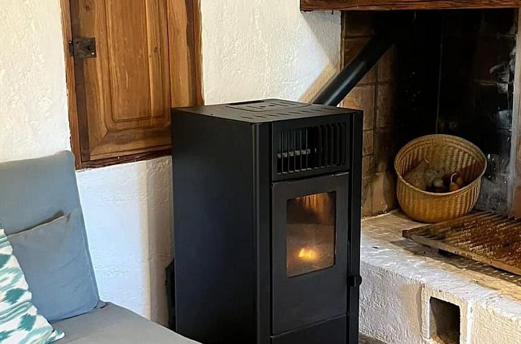 Vakantiehuis mit eigenem Garten und Schwimmbad.