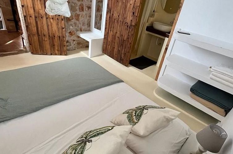Vakantiehuis mit eigenem Garten und Schwimmbad.