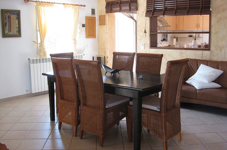 Vakantiehuis Ferienvilla mit Garten, Grill und Terrasse