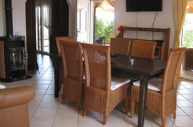 Vakantiehuis Ferienvilla mit Garten, Grill und Terrasse