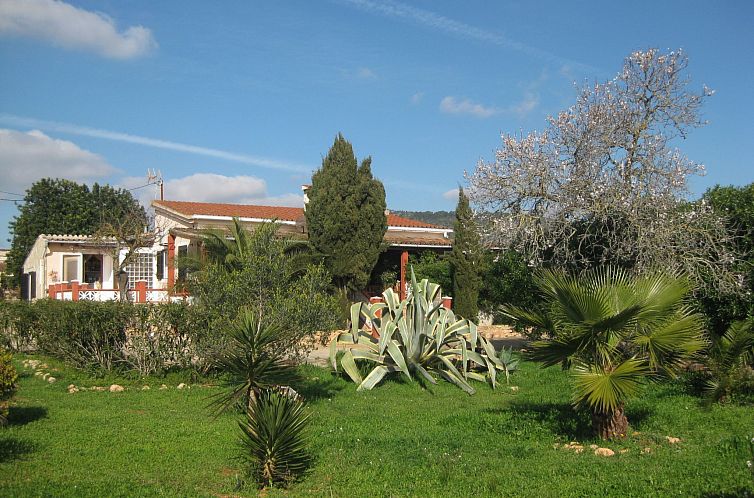 Vakantiehuis Ferienvilla mit Garten, Grill und Terrasse