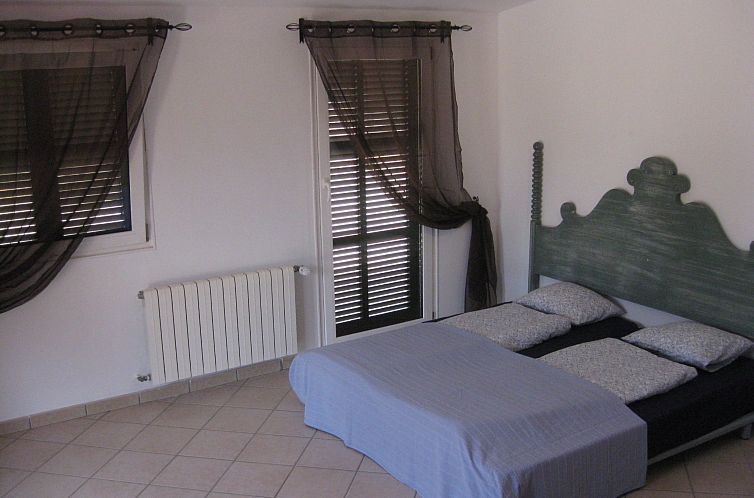 Vakantiehuis Ferienvilla mit Garten, Grill und Terrasse