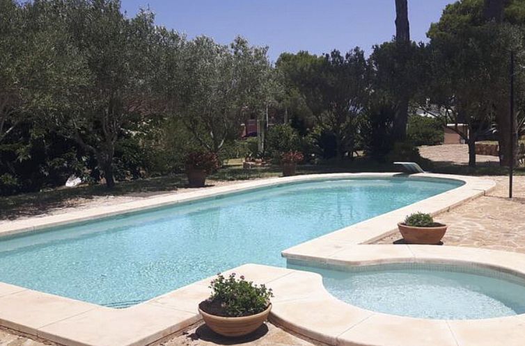 Vakantiehuis Charmante Familienvilla am Meer von Son Veri