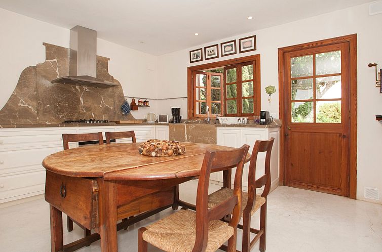 Vakantiehuis Charmante Familienvilla am Meer von Son Veri