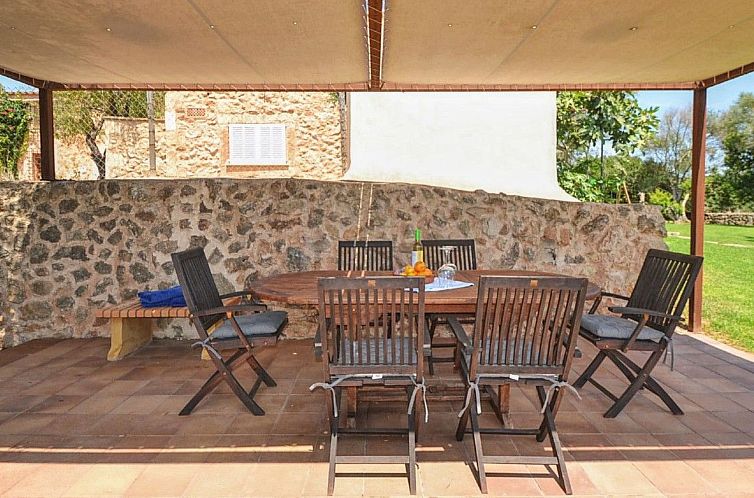 Vakantiehuis Landhaus mit Pool in der Nähe von Porto Cristo