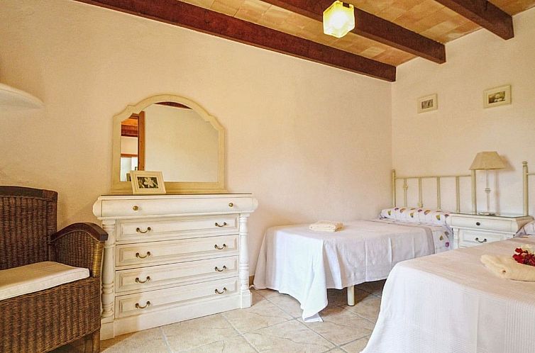 Vakantiehuis Landhaus mit Pool in der Nähe von Porto Cristo