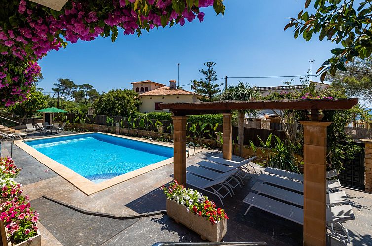 Vakantiehuis Chalet 'Cala Murta' mit eigener Terrasse