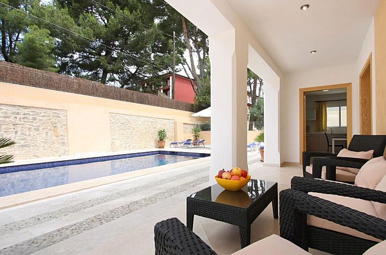 Vakantiehuis Villa Medina, Cala Sant Vicenç