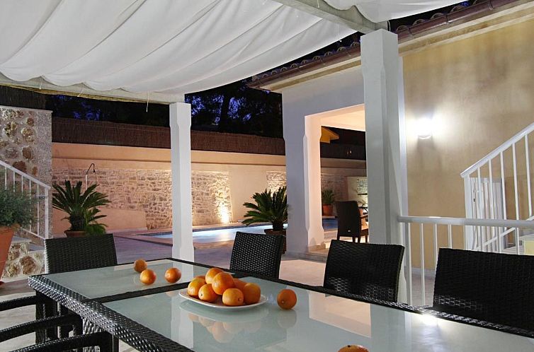 Vakantiehuis Villa Medina, Cala Sant Vicenç