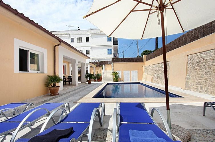 Vakantiehuis Villa Medina, Cala Sant Vicenç