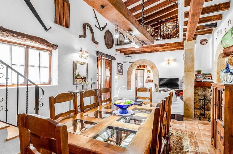 Vakantiehuis Schönes Landhaus in der Nähe von Pollensa