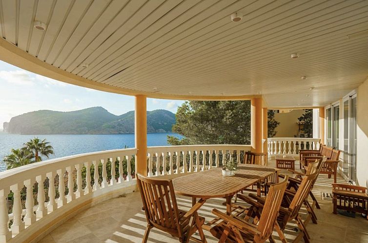 Vakantiehuis VILLA CAMP DE MAR SEA VIEW