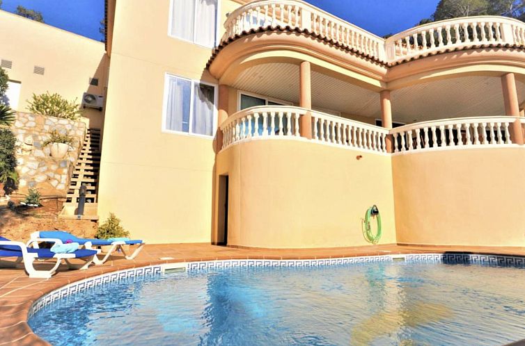 Vakantiehuis VILLA CAMP DE MAR SEA VIEW