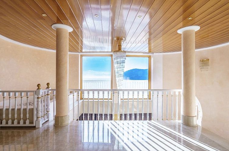 Vakantiehuis VILLA CAMP DE MAR SEA VIEW