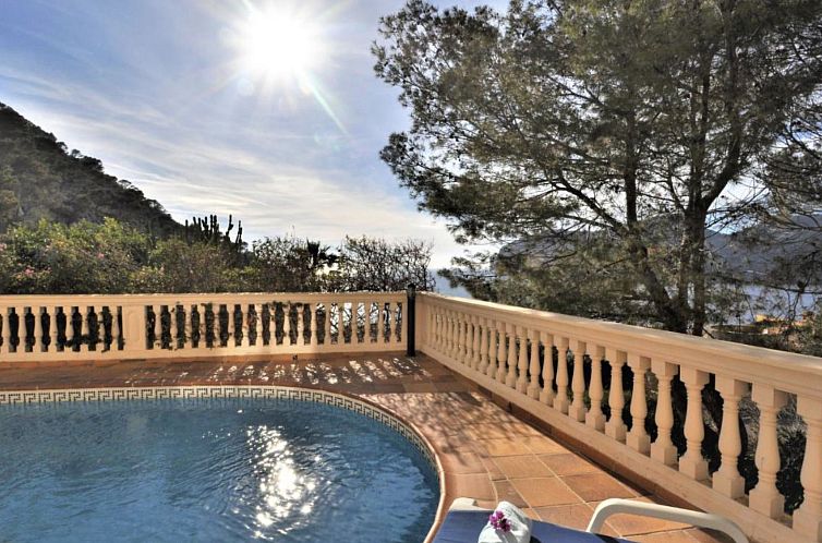 Vakantiehuis VILLA CAMP DE MAR SEA VIEW