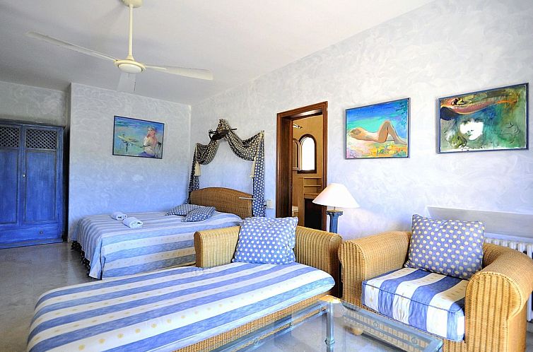 Vakantiehuis Villa LA PERLA NEGRA- Finca con piscina privada