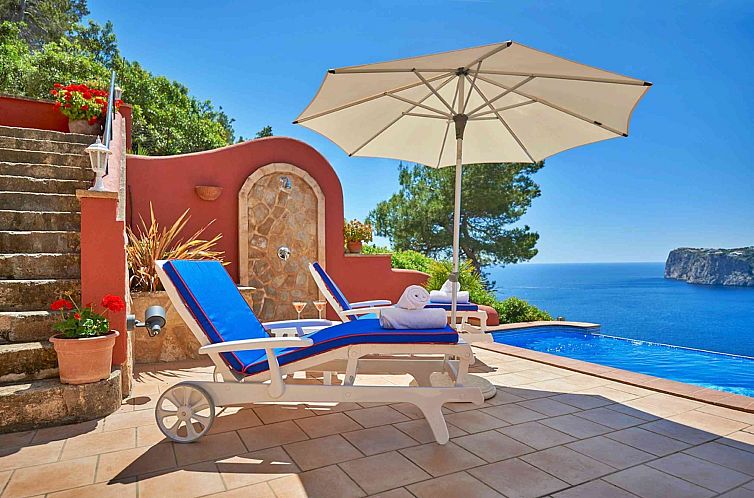 Vrijstaande woning in Port D'andratx